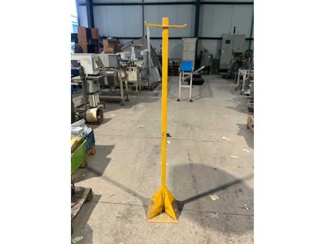 Assteun (2x) - afbeelding 1 van  5