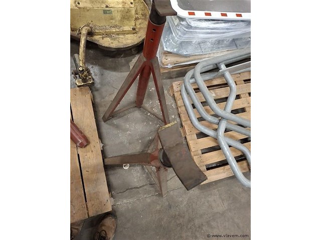 Assteunen - afbeelding 4 van  5