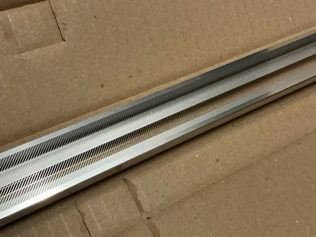 Assy scorotron 500mm hoogspannings-corona-laadonderdeel (18x) - afbeelding 2 van  7