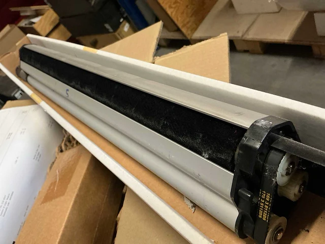 Assy scorotron 500mm hoogspannings-corona-laadonderdeel (18x) - afbeelding 7 van  7