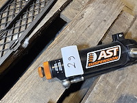 Ast suspension