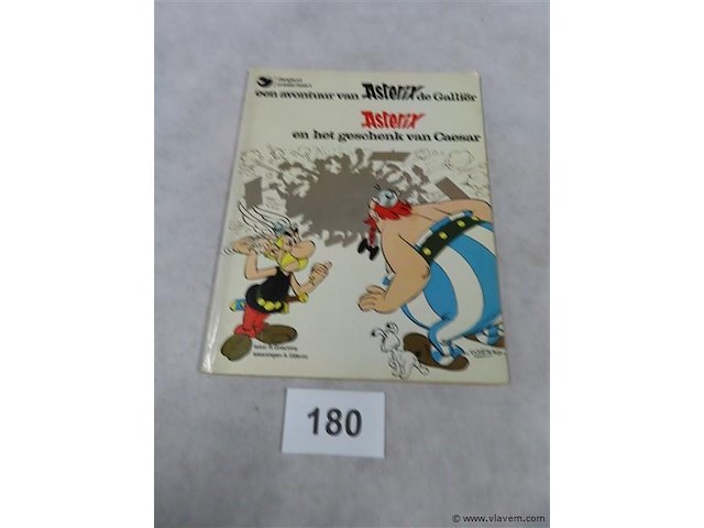 Asterix en het geschenk van caesar - afbeelding 1 van  3