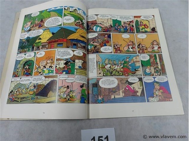 Asterix en het ijzeren schild - afbeelding 2 van  3