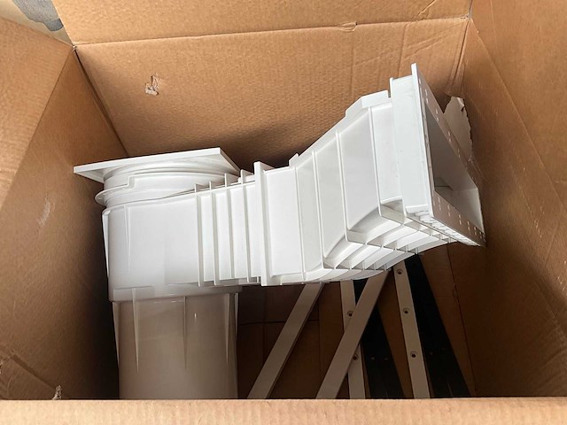 Astralpool abs 17,5l hoogwater skimmer (2x) - afbeelding 2 van  3