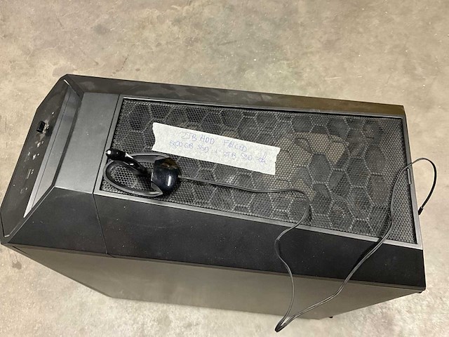 Asus hx750i cooler master desktop computer - afbeelding 8 van  12