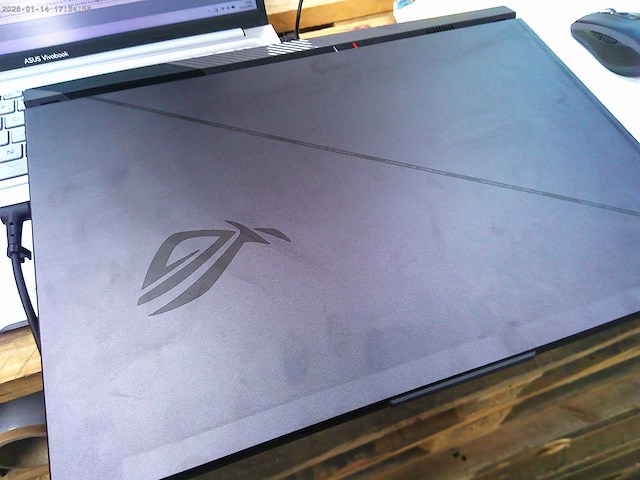 Asus rog strix g18 g814jv-dr5185w gaming laptop - 18,0" - afbeelding 10 van  10