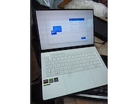 Asus rog zephyrus g14 ga403uv-q75w wit - rtx 4060 90w, oled 2.8k 120hz - afbeelding 10 van  12