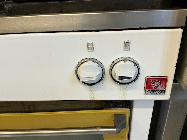 Atag fornuis met oven - afbeelding 2 van  5