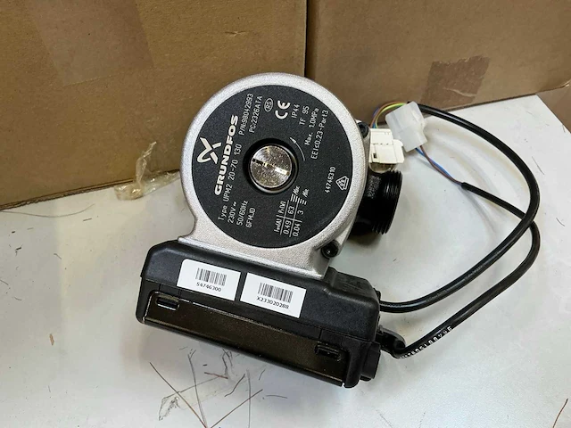 Atag upm2 20-70 circulatiepomp (2x) - afbeelding 3 van  4