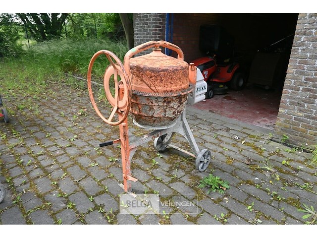 Atika betonmolen - afbeelding 1 van  7