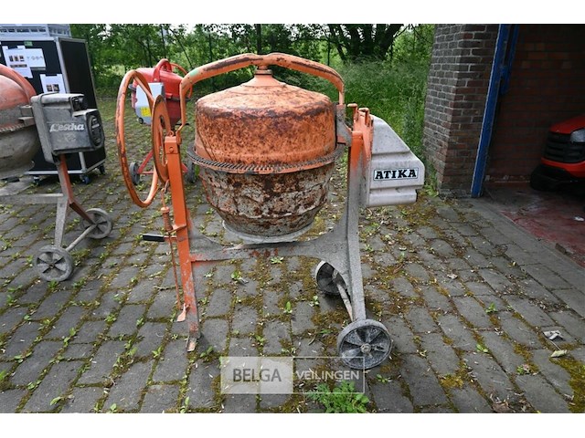 Atika betonmolen - afbeelding 2 van  7