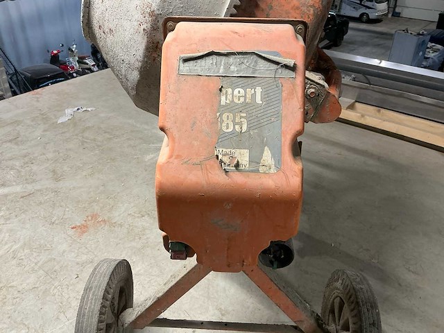 Atika betonmolen - afbeelding 5 van  7