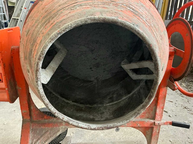 Atika expert 185 betonmolen - afbeelding 6 van  7