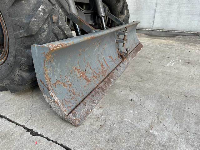 Atlas - 1985 - 1302e - banden graafmachine - afbeelding 18 van  41