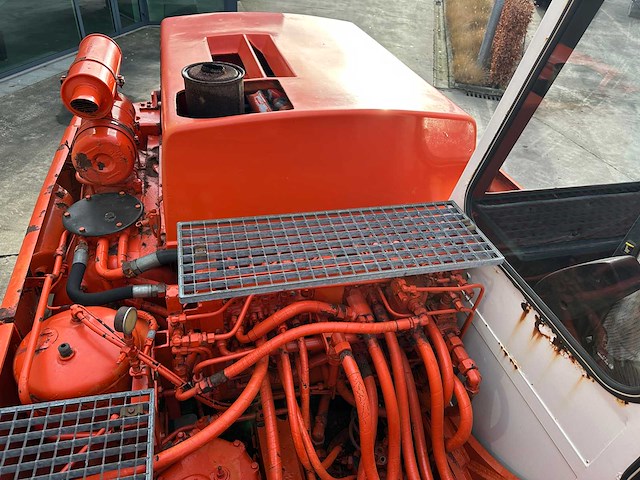 Atlas - 1985 - 1302e - banden graafmachine - afbeelding 21 van  41