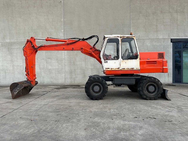 Atlas - 1985 - 1302e - banden graafmachine - afbeelding 39 van  41