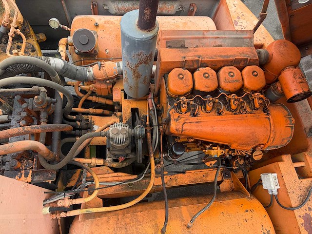 Atlas - 1985 - ab1302d - banden graafmachine - afbeelding 17 van  30