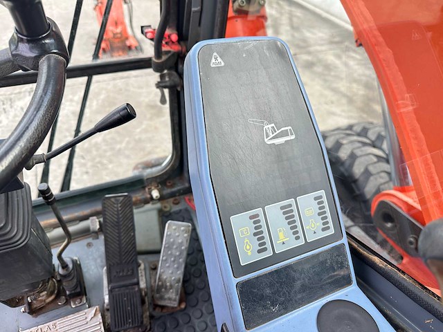 Atlas - 2002 - 1404m - mobiele graafmachine - afbeelding 29 van  37