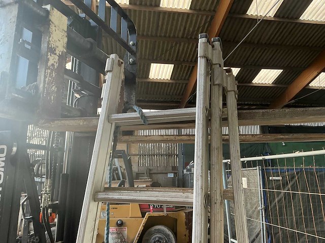 Atlas 3x8 3 delige schuifladder - afbeelding 4 van  4