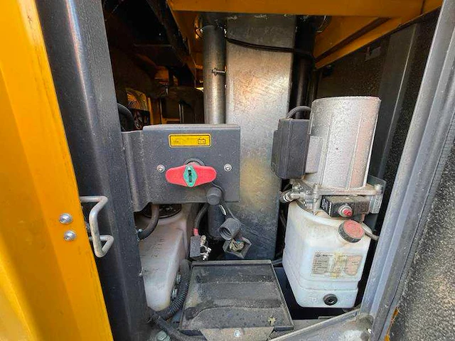 Atlas copco - h5+ - 2019 - lichtmast voor onderdelen - afbeelding 4 van  13