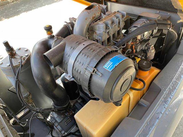 Atlas copco - xas 57 dd - mobiele compressor - 2013 - afbeelding 1 van  7