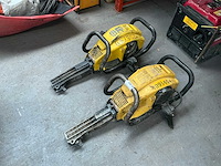 Atlas copco benzine breekhamer te herstellen (2x) - afbeelding 1 van  8