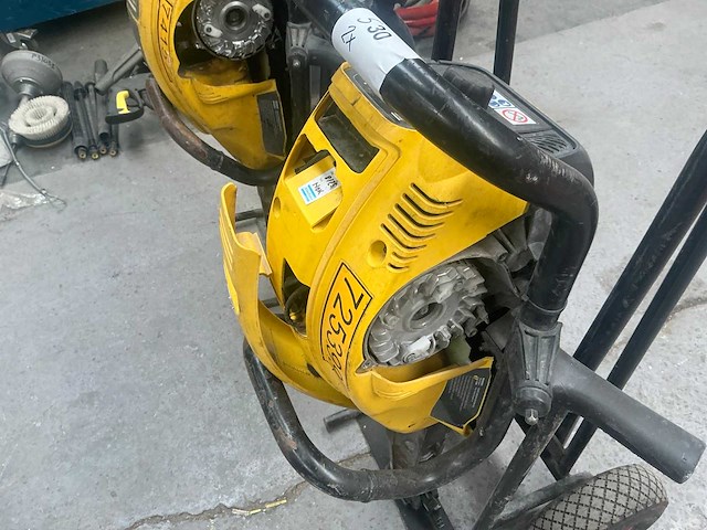 Atlas copco cobra proi benzine breekhamer (te herstellen!) (2x) - afbeelding 5 van  11