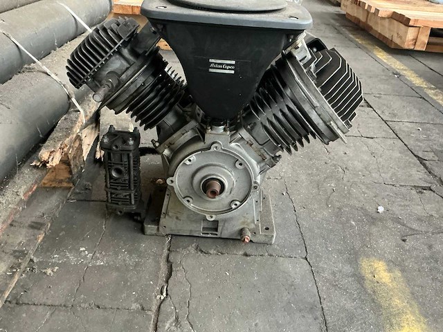Atlas copco compressorblok - afbeelding 2 van  5
