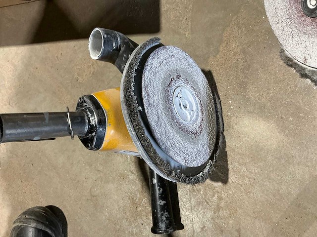 Atlas copco diverse pneumatische machines (4x) - afbeelding 2 van  11