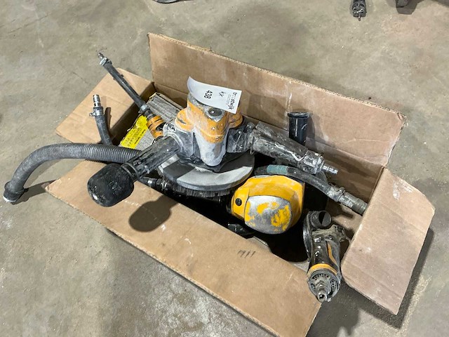 Atlas copco diverse pneumatische machines (4x) - afbeelding 3 van  11