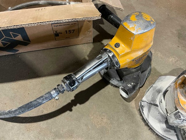 Atlas copco diverse pneumatische machines (4x) - afbeelding 9 van  11