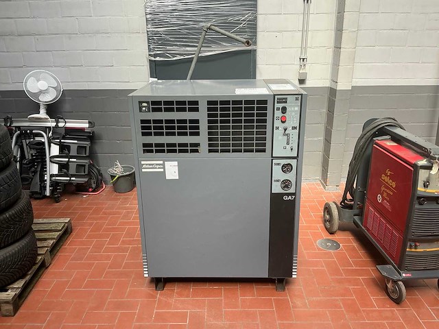 Atlas copco ga7 luchtcompressor - afbeelding 1 van  12