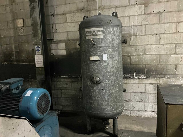 Atlas copco gegalvaniseerde buffertank - afbeelding 1 van  4