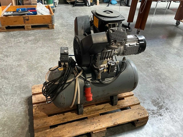 Atlas copco lt 22 20 e120 luchtcompressor - afbeelding 4 van  9