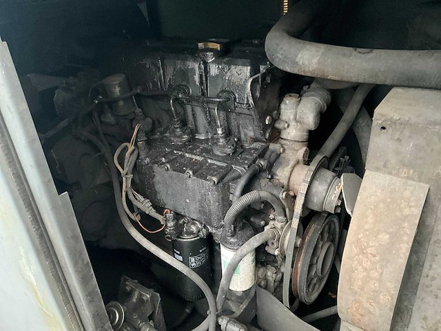 Atlas copco noodstroomaggregaat - afbeelding 4 van  14