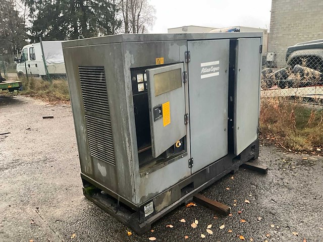 Atlas copco noodstroomaggregaat - afbeelding 7 van  14