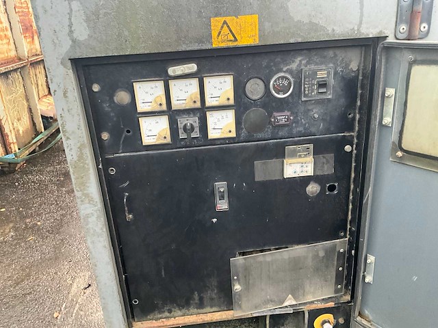 Atlas copco noodstroomaggregaat - afbeelding 11 van  14