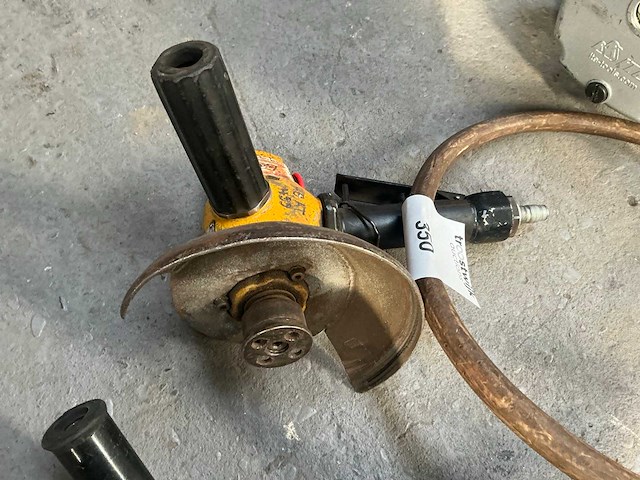 Atlas copco pneumatische hand slijpmachine (2x) - afbeelding 2 van  4