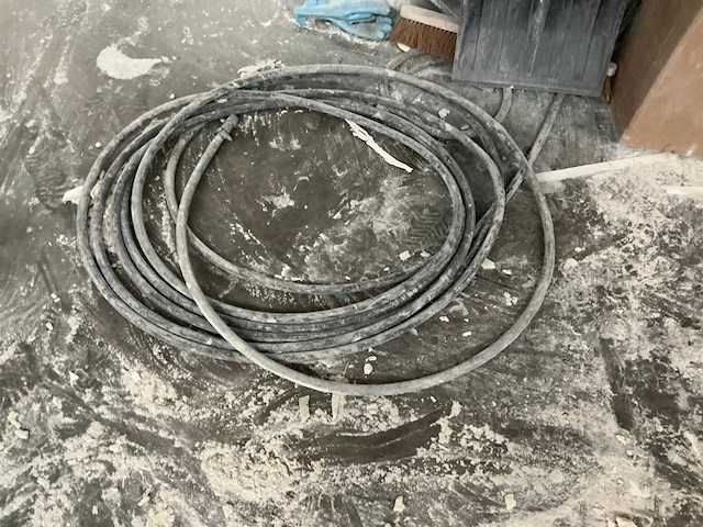 Atlas copco pneumatische handschuurmachine - afbeelding 4 van  5