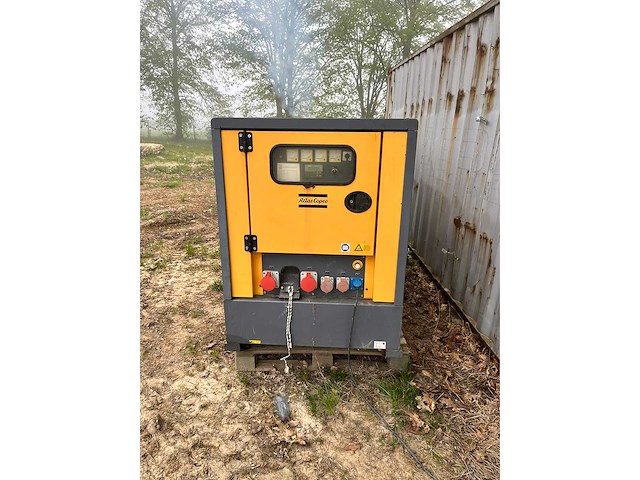 Atlas copco qas80 generator - afbeelding 4 van  13