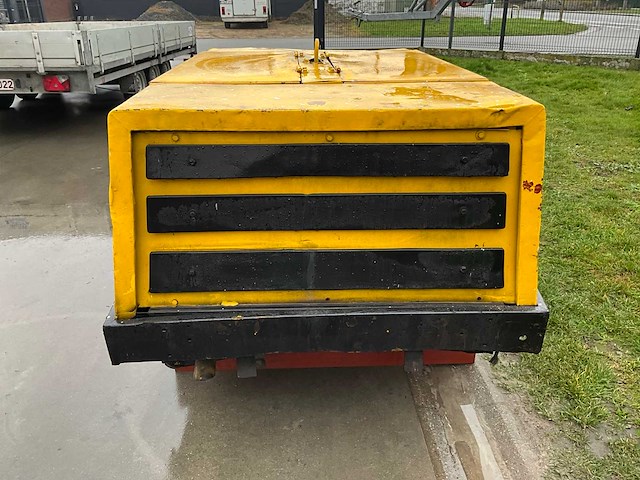 Atlas copco xas 60 luchtcompressor - afbeelding 9 van  14