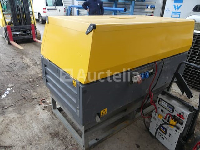 Atlas copco xas47 chassiscompressor - afbeelding 4 van  10