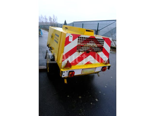 Atlas copco xas65 sleepcompressor - afbeelding 2 van  16