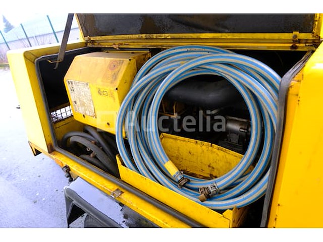 Atlas copco xas65 sleepcompressor - afbeelding 12 van  16