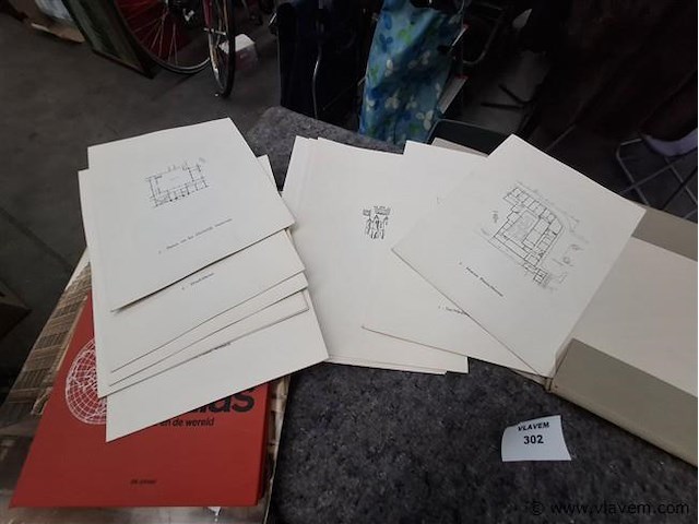 Atlas - afbeelding 4 van  4