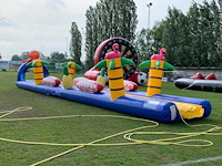 Attractie buikschuifbaan - springkasteel - afbeelding 1 van  3