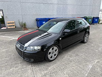 Audi - 2004 - a3 - personenauto - afbeelding 12 van  26