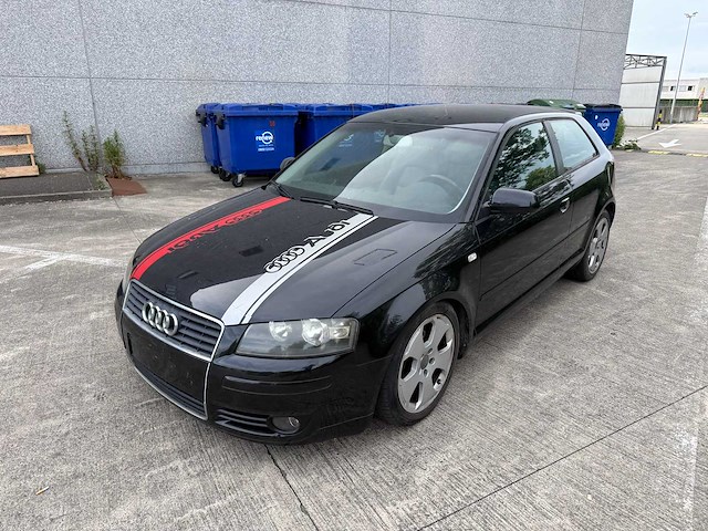 Audi - 2004 - a3 - personenauto - afbeelding 20 van  26