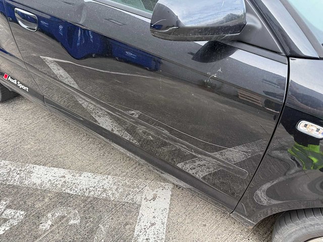 Audi - 2004 - a3 - personenauto - afbeelding 25 van  26