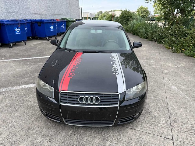 Audi - 2004 - a3 - personenauto - afbeelding 6 van  8